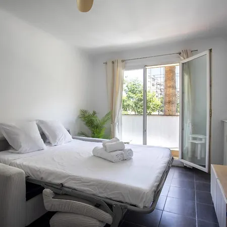 Διαμέρισμα Near Airport *